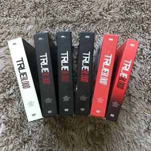 TRUE BLOOD SEASONS 1-6